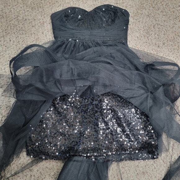 MONIQUE LHUILLIER SEQUINED TIERED TULLE SKIRT, SIZE 8 GRADUATION - Picture 7 of 10